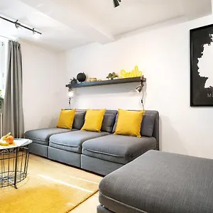 Marienplatz 2 Bedrooms Living Kitchen Apartment Munich